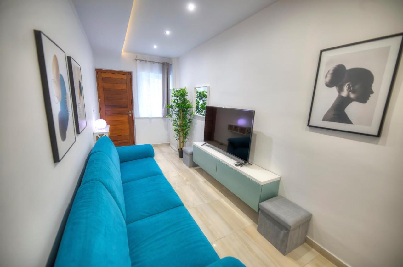 Apartment Modern And Bright 2bedroom With Terrace Sard1-1 *